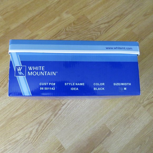 New Women’s White Mountain Black Suede Leather Wedge Fashion Ankle Boots 6.5 M - Picture 3 of 13